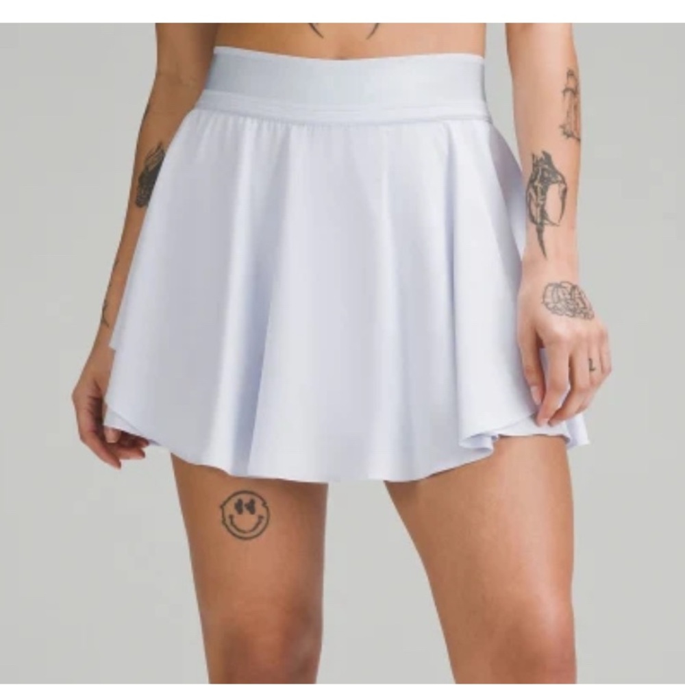 Lululemon court rival skirt